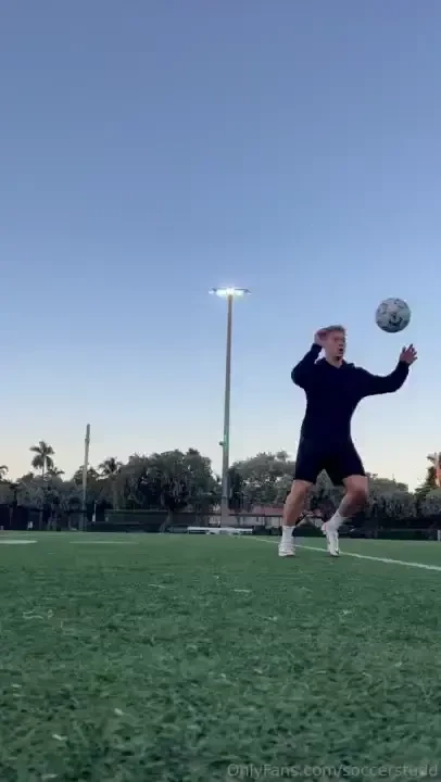 Y all already know i like to give it raw been learning some new moves 