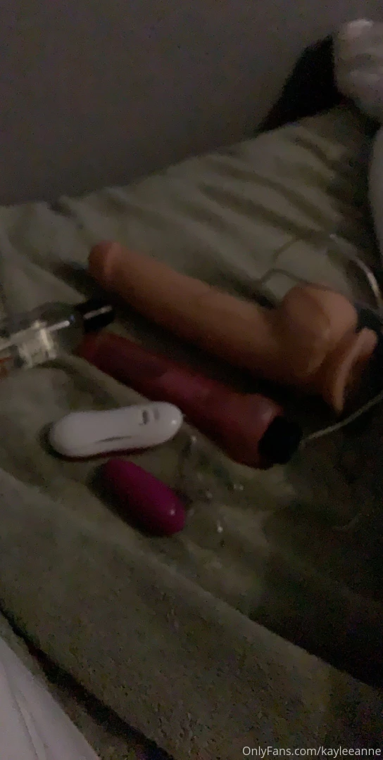 Full videos and pics to come dm me for more info part 1 