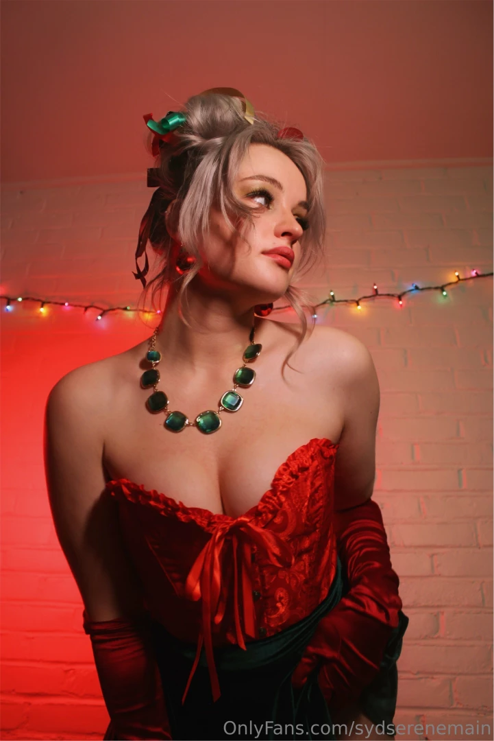 sydserene - Martha may is hot hopefully the grinch shows up tonight part 3 