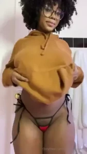 A titty drop to end your week