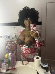 Happy holidays i hope yall had a great time