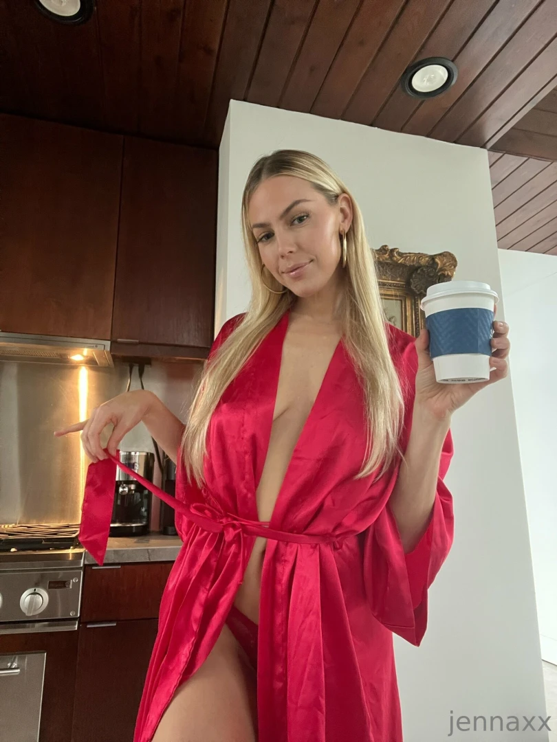 Satin red robe gt gt gt 