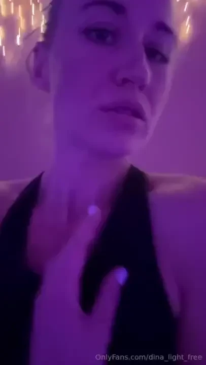 My goal is to do the splits by the end of september follow my progress part 1 