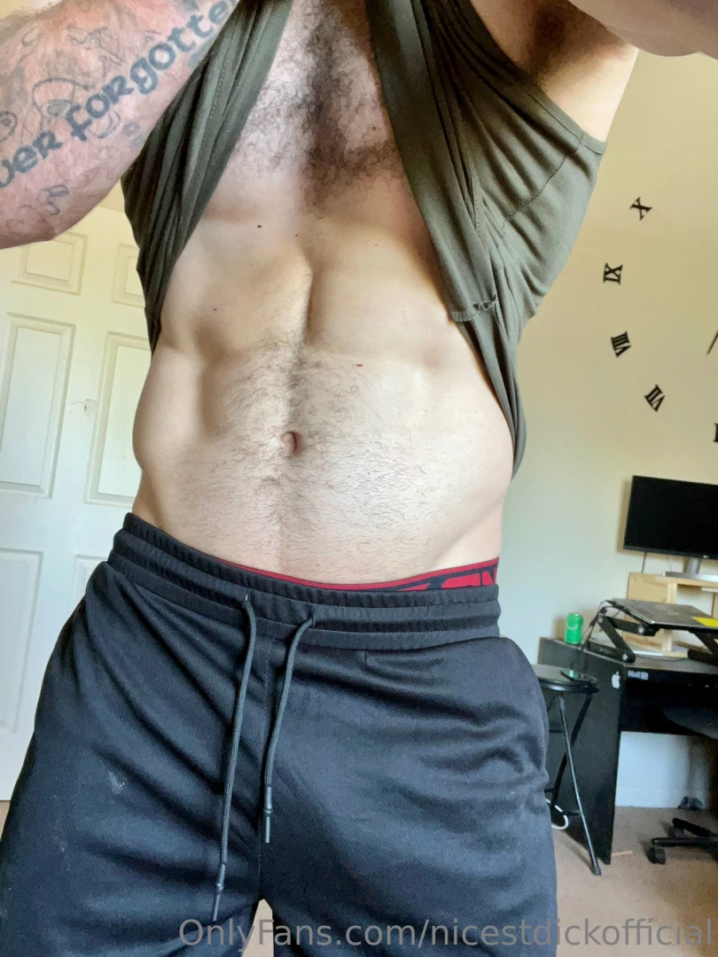Not sure about these new gym shorts can you see my dick 