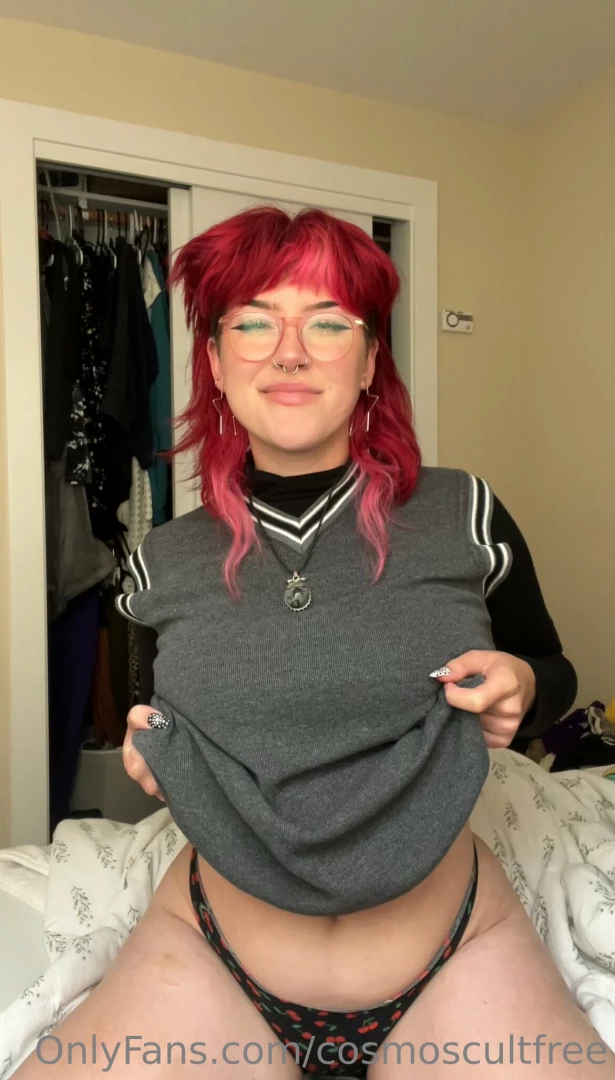 Good afternoon feelin cute today 