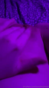 Guys i m horny part 1