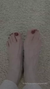 Wanna suck my toes part 5