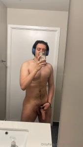 I started getting hard me empec a poner duro part 1