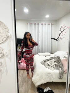 Wouldn t you love to find me under your tree part 2