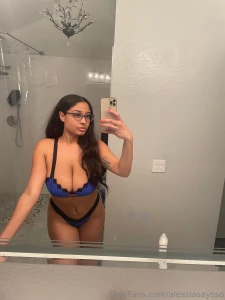 Be honest what s the first thing that caught your eye part 1