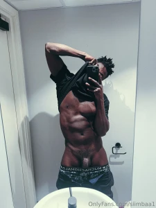 My male followers today i am feeling a bit generous so slide in my dm