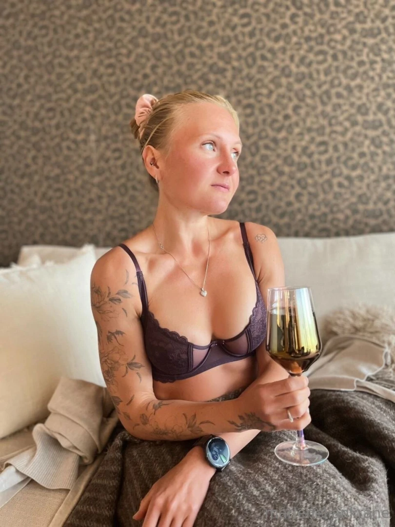 Playful this norwegian fitnessmilf are going to enjoy herself some part 3 