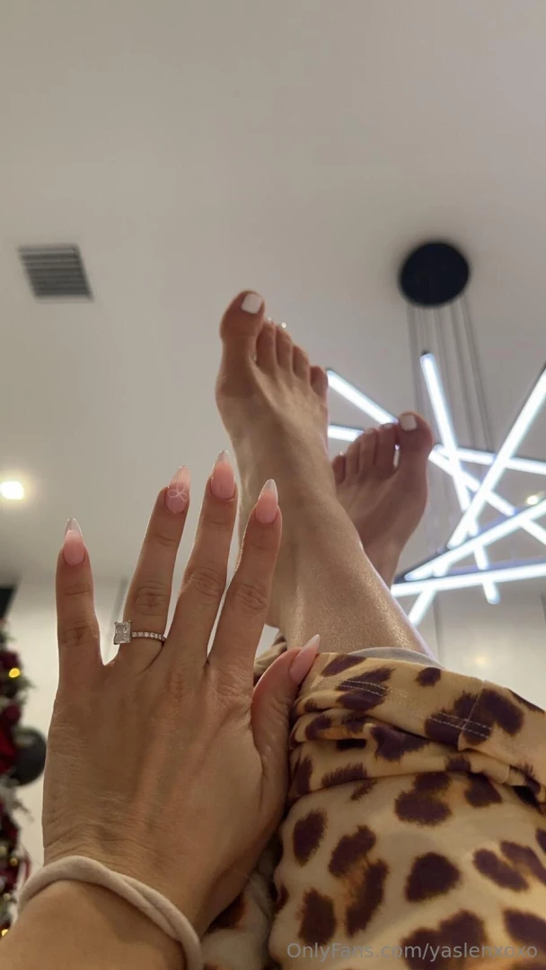 Yaslenxoxo part 2 