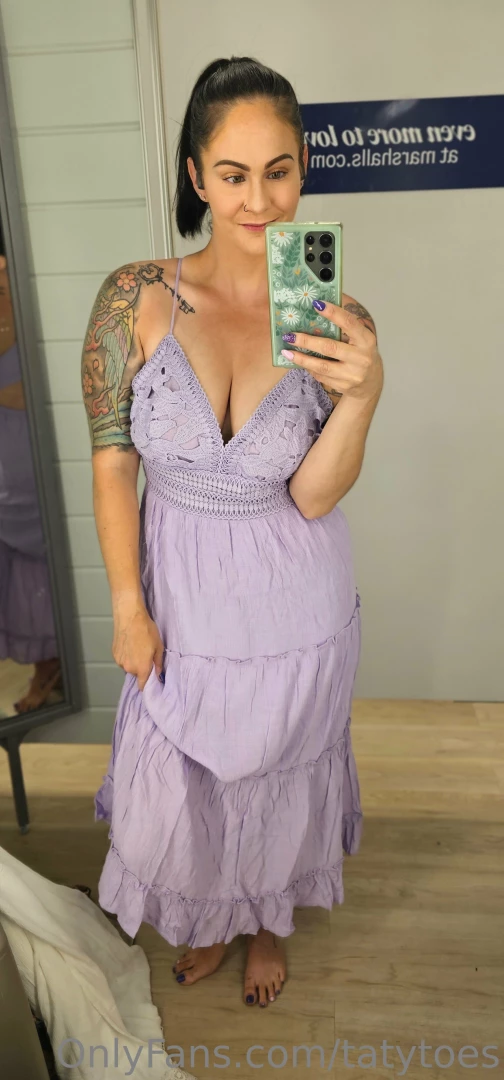 Don t you wanna know what s under these outfits you should join my vip part 4 