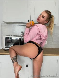 Heey i heard you like blondies but i m not sure if you can handle part 5