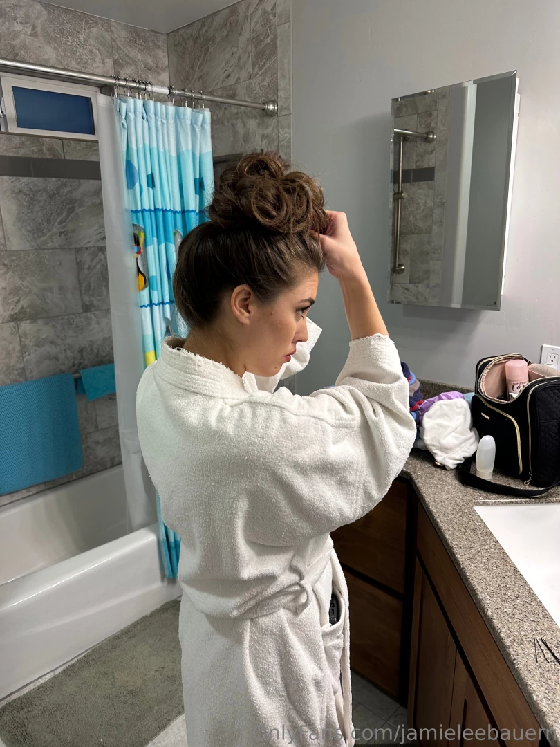 Getting ready for a photoshoot part 5 