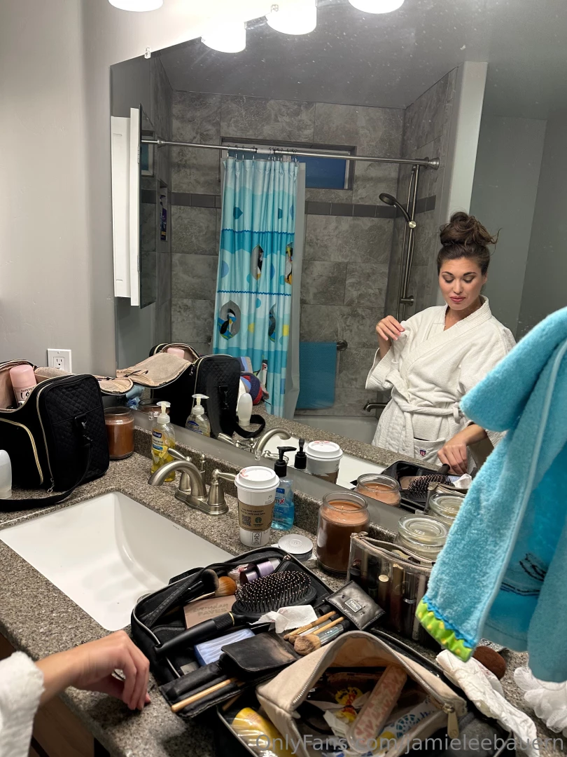 Getting ready for a photoshoot part 4 