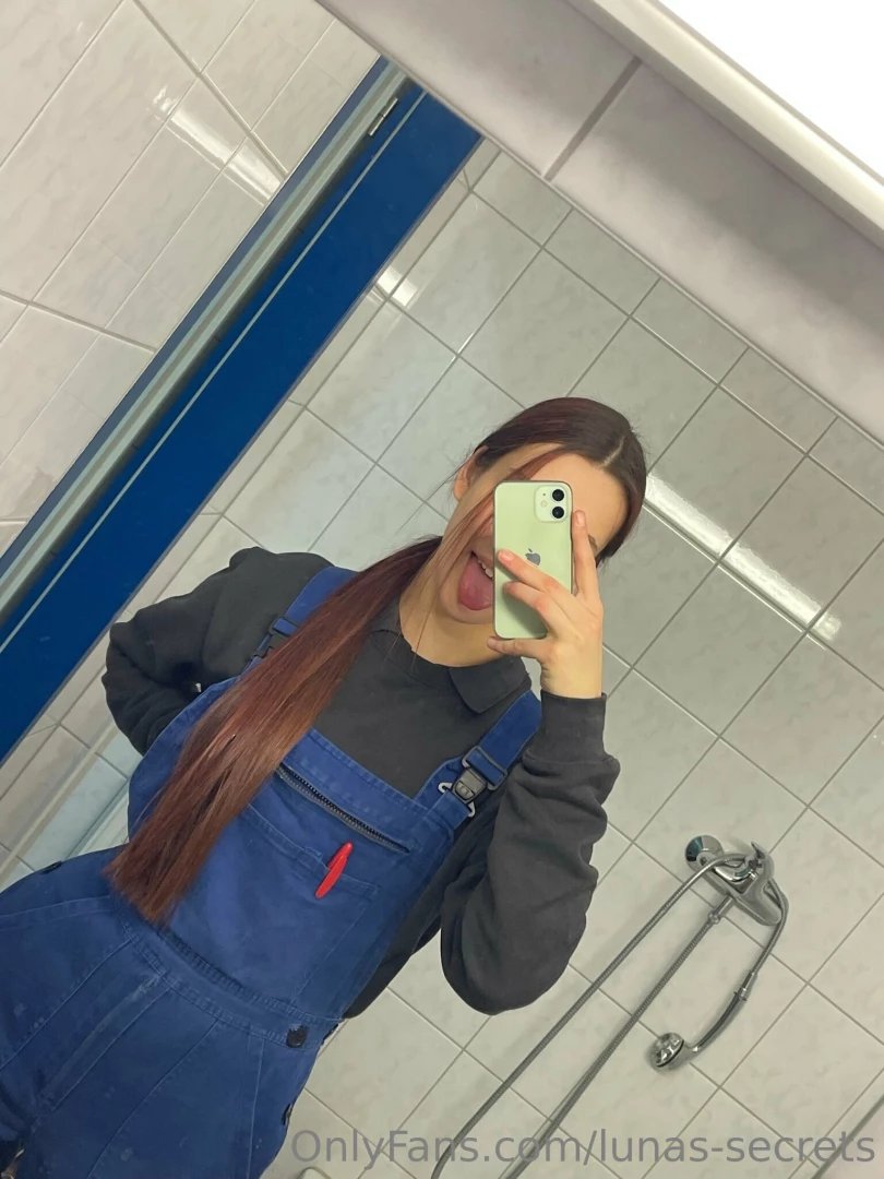 Ganz liebe gr e von mir auf arbeit ich hoffe ihr habt schon feierabend 