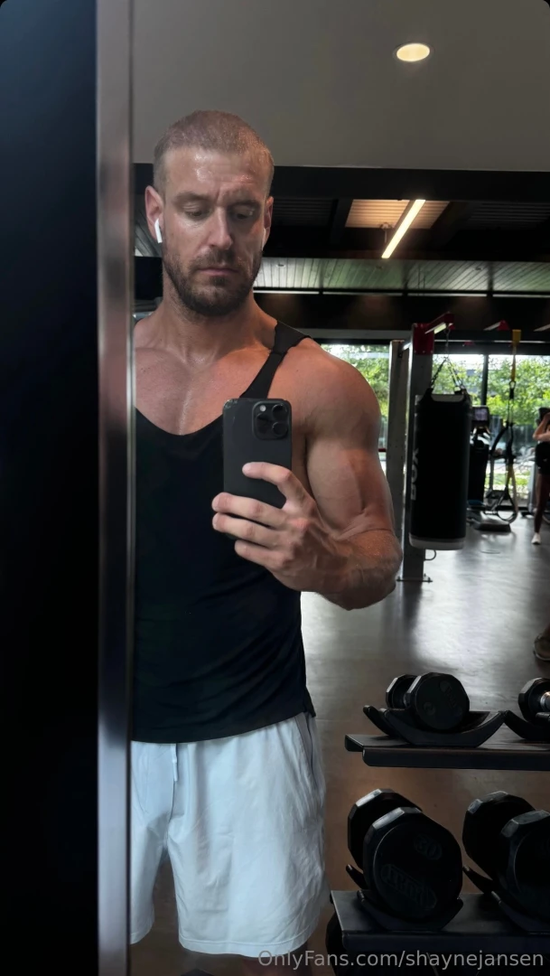 Selfie game strong workout game stronger part 1 