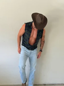 Life s a rodeo enjoy the ride