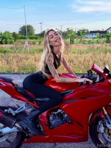 Wind in my hair freedom on the road and adrenaline - that s what part 1