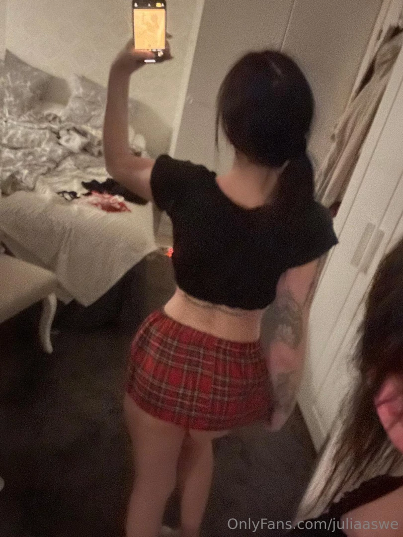 Hon r ntligen tillbaka aktiv med nya bilder varje dag i sin vip missa 