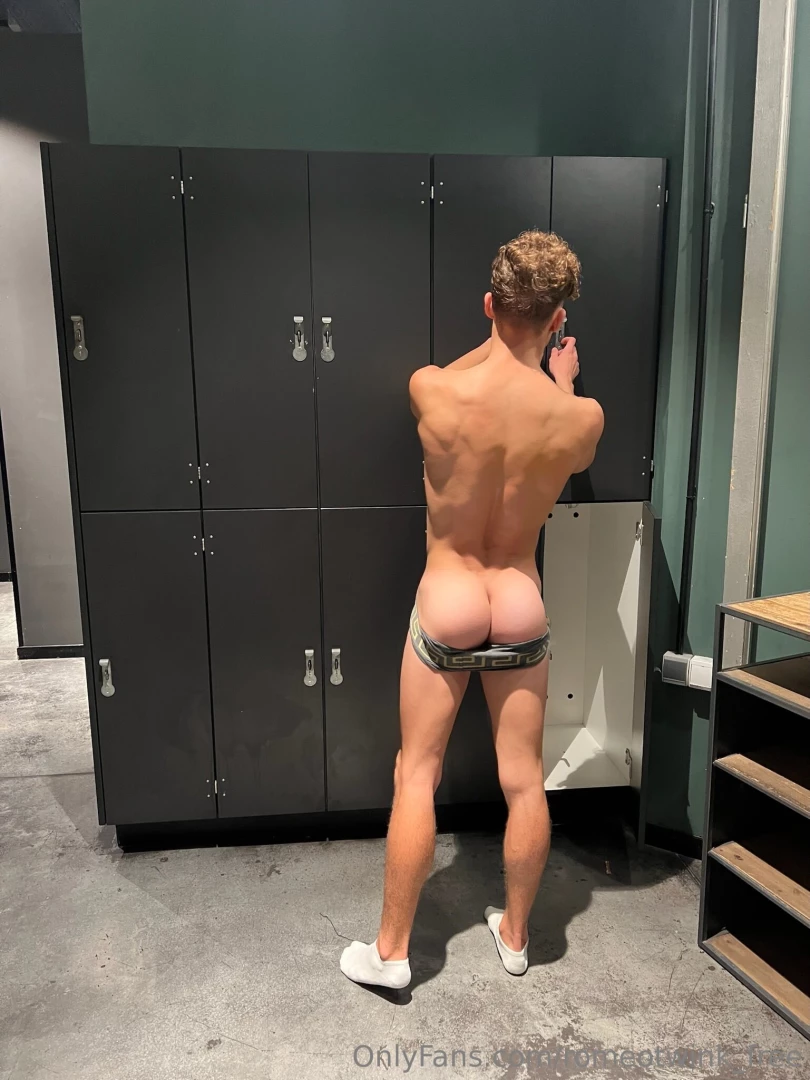 Check out my exclusive page romeo_twink full naked and uncensored part 23 