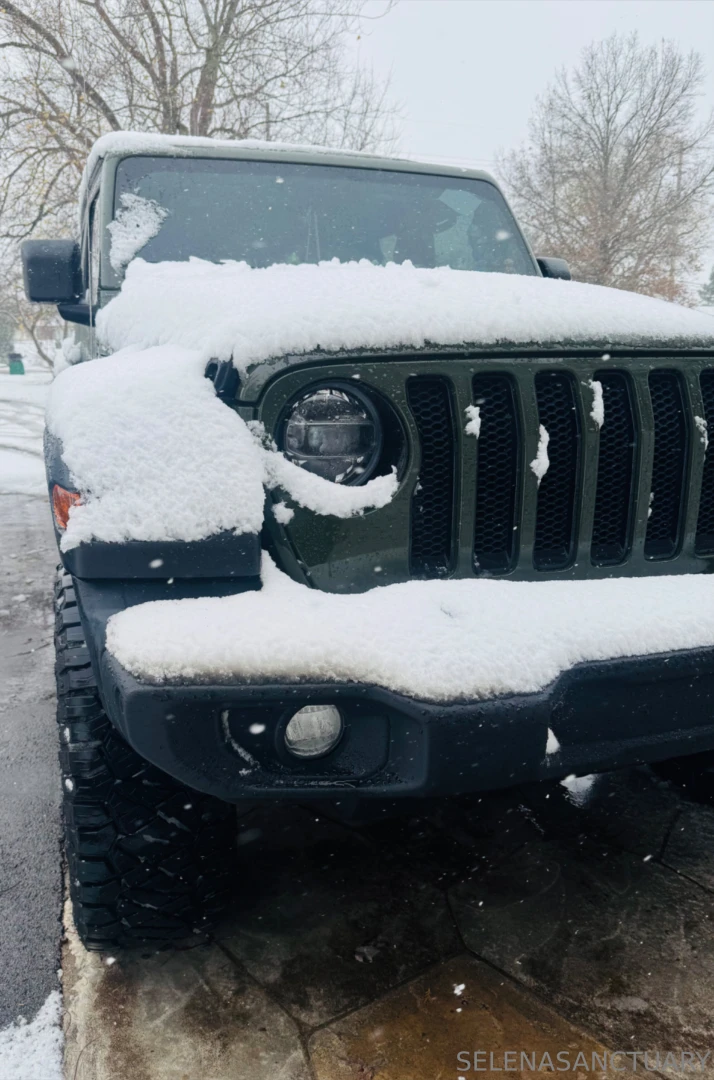 Snow is it snowing where you are 