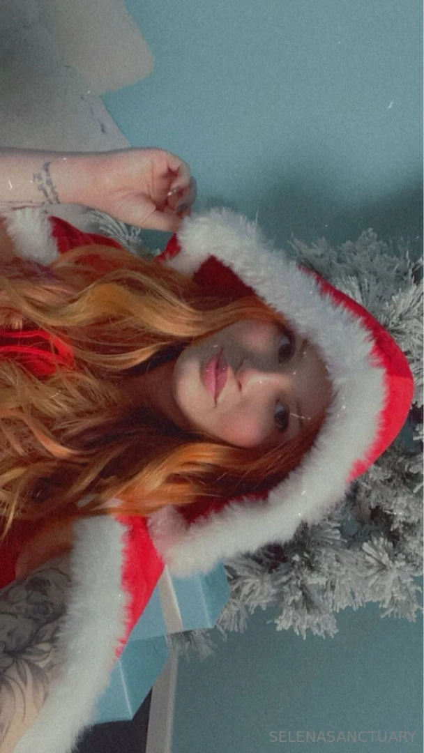 Merry christmas hope your day is beautiful today 