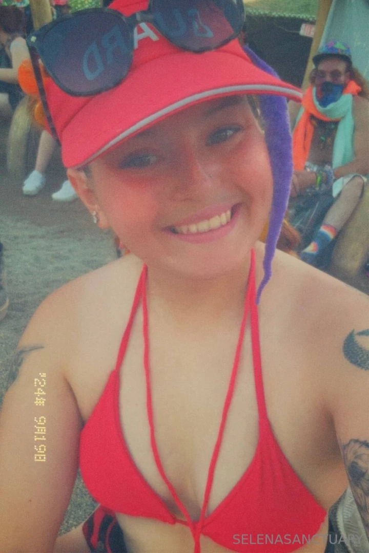 Cancel all your plans today and spend time with me 