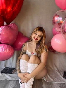 Happy international women s day to every lovely lady on here but don t part 1