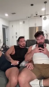 My boyfriend i decided to go on grindr and find a hot boy to fuck