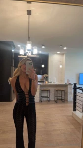 It ssssss my birthdayyyyy tomorrowwww thank you for everyone being