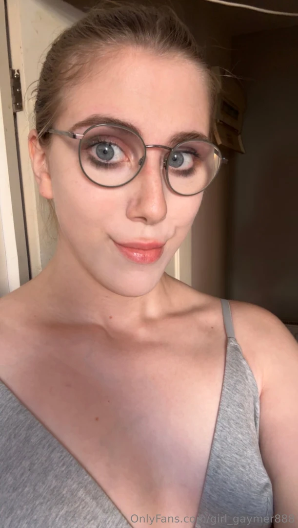 I love owning you so much sweetie 3 