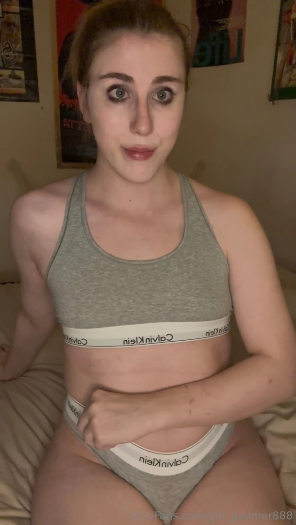 I need to be kissed all over rn 