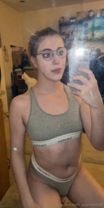 If you tip me 10 i ll show you what i m doing rn