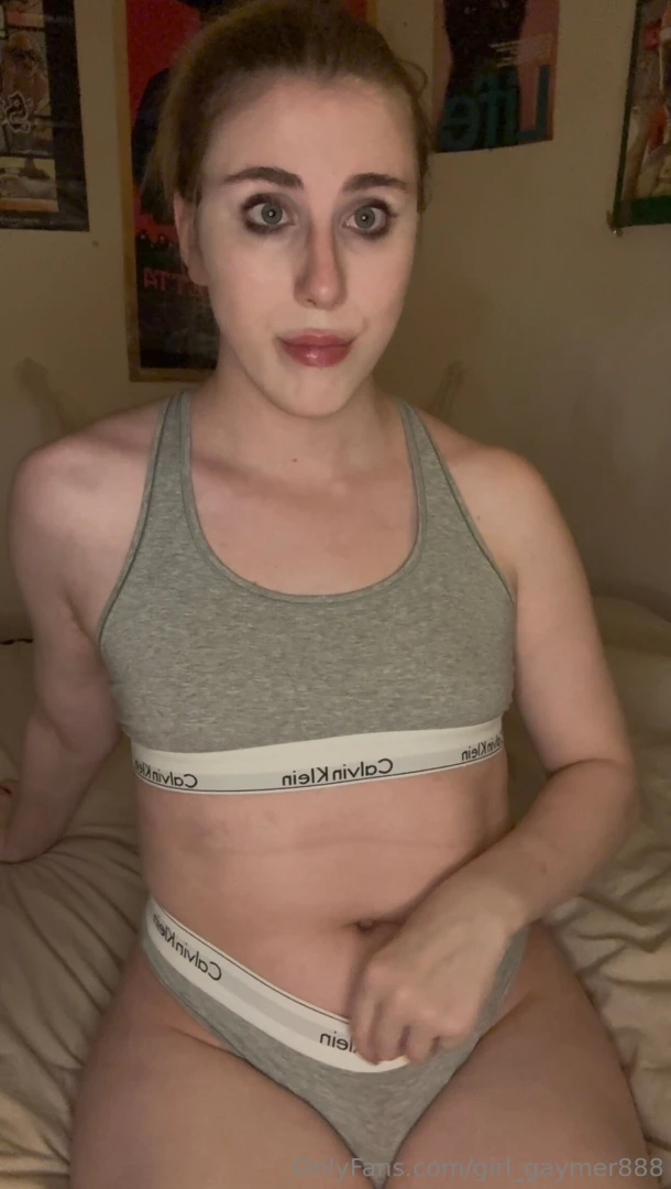 You were born to worship my body 