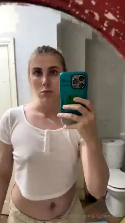 Ready to worship i m in the mood to break someone today ngl 