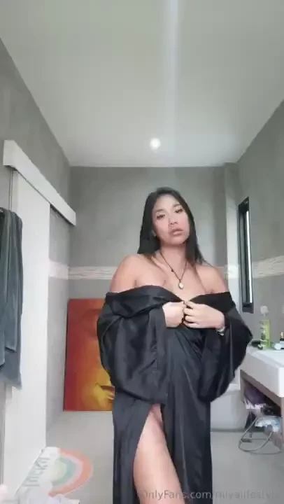 You should see how i drop this on my vip page https onlyfans com 