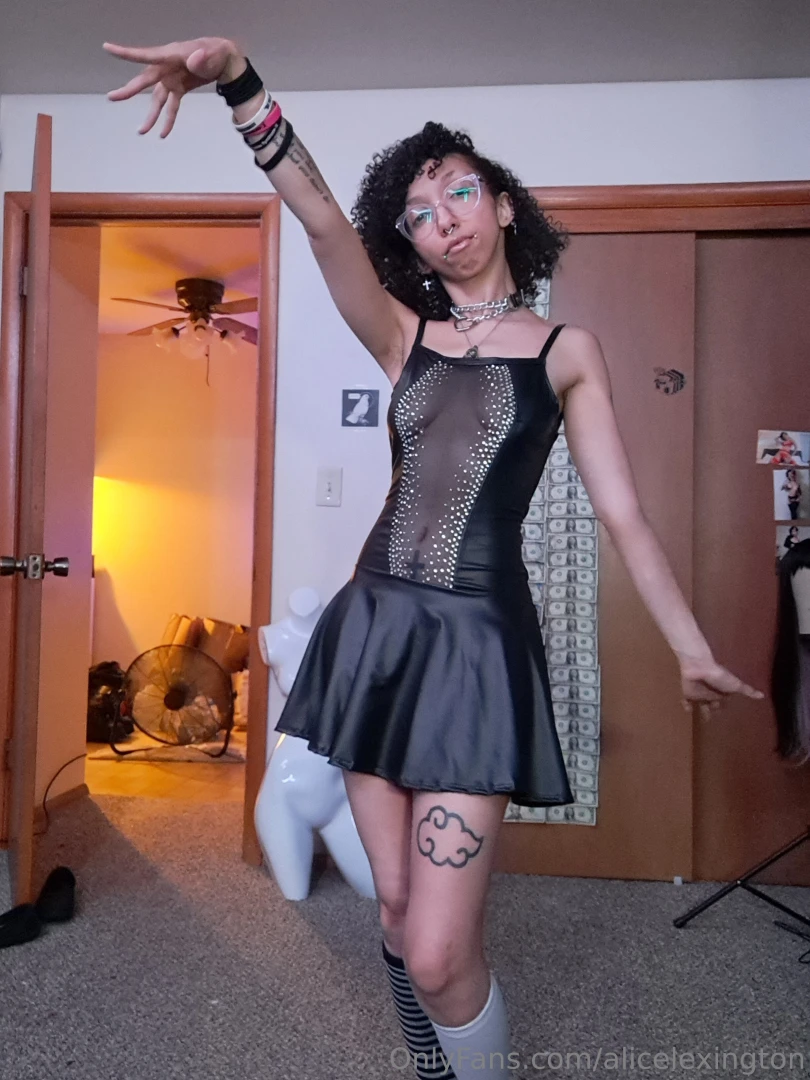 My still photos of one of my dresses i made i wanna remake it one day part 4 