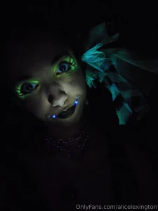 I m in the darkness and i do not come in peace part 1