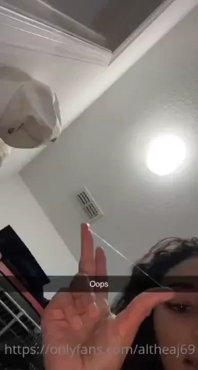 Do you want to taste my sweet juicy pussy 