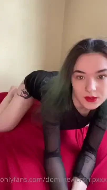 Had to twerk and show off my ass in my new lacey set 