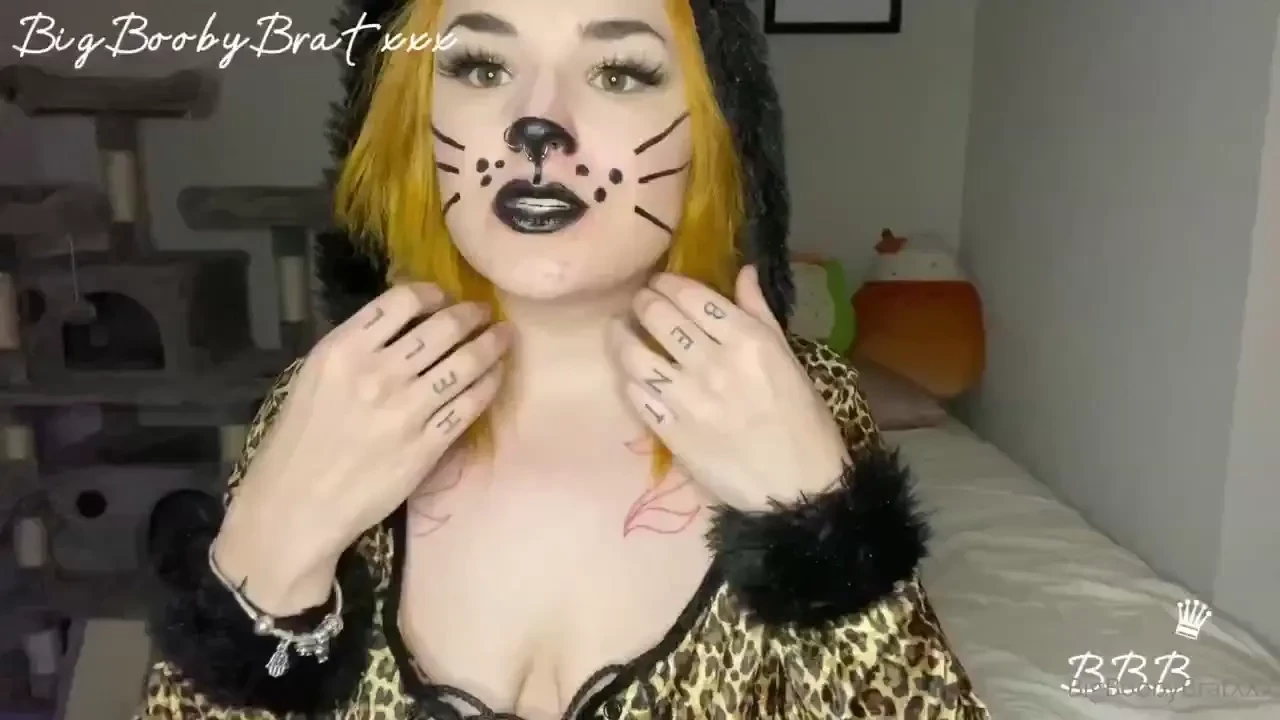 Anal and pussy pleasure 