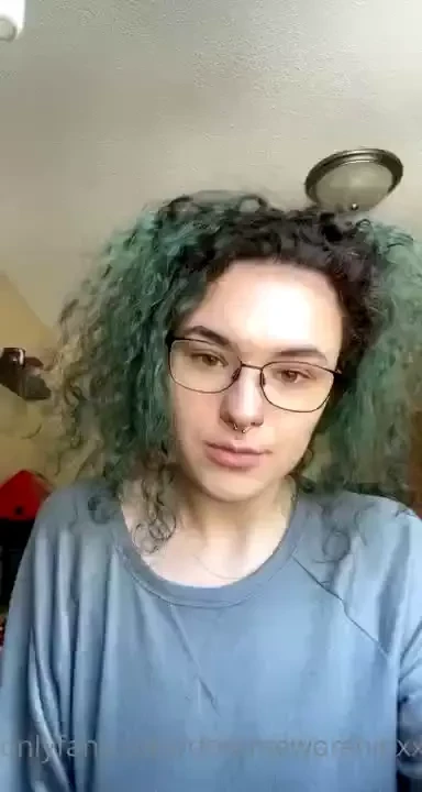 Spoil your goddess like you know i deserve losers 