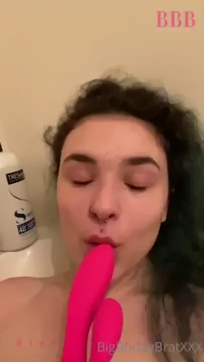 Sucking cum off my dildo 
