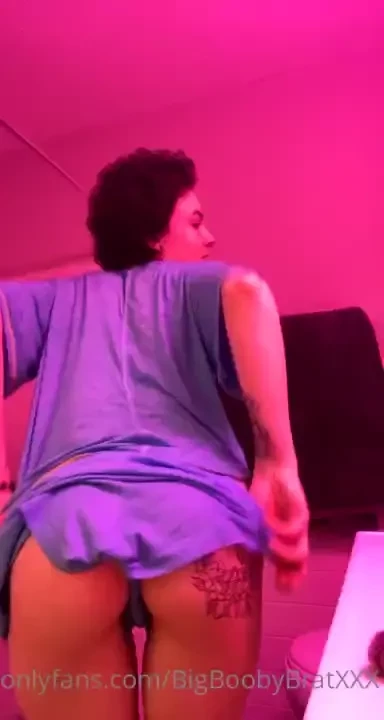 Nothing like seeing your ass get fatter and fatter 