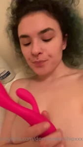 cyberskye - You wish this was your cock getting sucked on instead don t you 