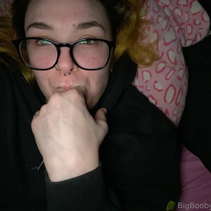 I love tasting myself and eating my cum after i play with myself part 5