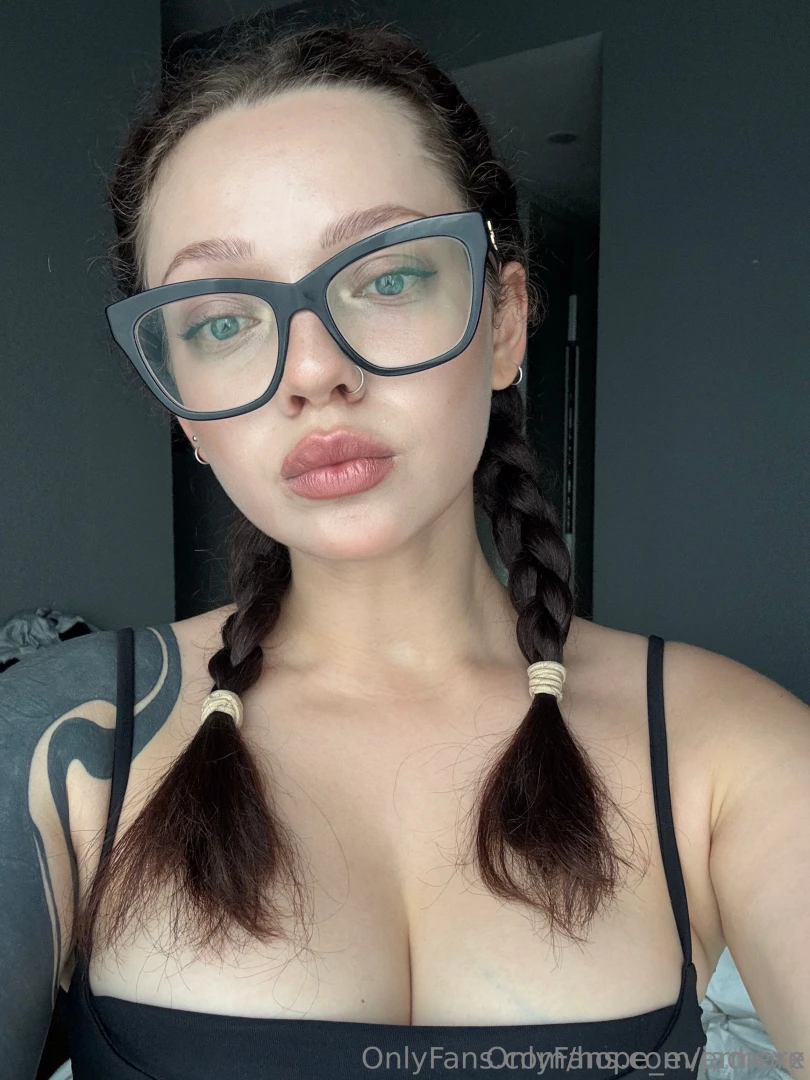 Free free free filthy thoughts forbidden cravings and ultra-exclusive part 22 